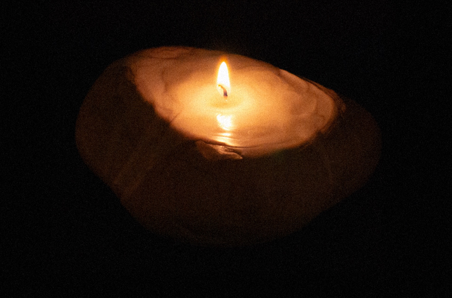 LIGHT AS A ROCK - detail